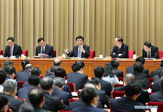 Wang Huning (C), a member of the Standing Committee of the Political Bureau of the Communist Party of China (CPC) Central Committee and the CPC Central Committee Secretariat, attends a national conference on communication and publicity in Beijing, capital of China, Jan. 3, 2018. (Xinhua/Ju Peng)