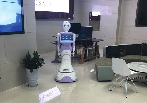 Upgraded bank robots with more human-like features have already hit the market in China. (Photo/Courtesy of Guo Hongguang) Upgraded bank robots with more human-like features have already hit the market in China. (Photo/Courtesy of Guo Hongguang)
