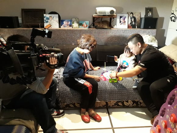 Song Yan and Li Ling do not rule out having a second child, but there are hesitations. (Photo/CGTN) Song Yan and Li Ling do not rule out having a second child, but there are hesitations. (Photo/CGTN)
