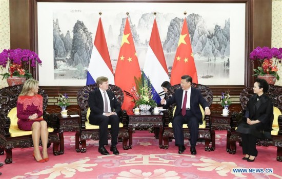 Chinese President Xi Jinping meets with Dutch King Willem-Alexander in Beijing, capital of China, Feb. 7, 2018. Xi's wife Peng Liyuan and the queen Maxima also attended the meeting. (Xinhua/Ding Lin) Chinese President Xi Jinping meets with Dutch King Willem-Alexander in Beijing, capital of China, Feb. 7, 2018. Xi's wife Peng Liyuan and the queen Maxima also attended the meeting. (Xinhua/Ding Lin)
