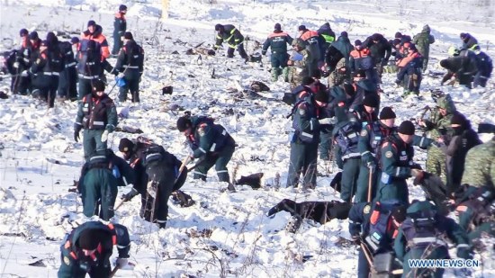 Screenshot from a video provided by Russian Emergencies Ministry on Feb. 12, 2018 shows Russian Emergencies Ministry officers working at the scene where the AN-148 passenger jet crashed on Feb. 11 in the Moscow region of Russia. (Xinhua/Sputnik) Screenshot from a video provided by Russian Emergencies Ministry on Feb. 12, 2018 shows Russian Emergencies Ministry officers working at the scene where the AN-148 passenger jet crashed on Feb. 11 in the Moscow region of Russia. (Xinhua/Sputnik)