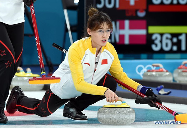 China's Ma Jingyi competes during women's round robin event of curling against Sweden at 2018 PyeongChang Winter Olympic Games at Gangneung Curling Centre, Gangneung, South Korea, Feb. 21, 2018. China lost 4:8. (Xinhua/Ma Ping) China's Ma Jingyi competes during women's round robin event of curling against Sweden at 2018 PyeongChang Winter Olympic Games at Gangneung Curling Centre, Gangneung, South Korea, Feb. 21, 2018. China lost 4:8. (Xinhua/Ma Ping)