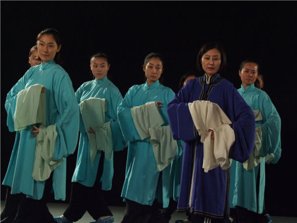 Zhang Huoding (second from right) instructs her students. (Photo by Zou Hong/China Daily) Zhang Huoding (second from right) instructs her students. (Photo by Zou Hong/China Daily)