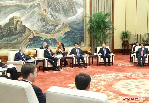 Li Zhanshu, chairman of the Standing Committee of the National People's Congress (NPC), meets with a U.S. congress delegation led by U.S. senator Steve Daines in Beijing, capital of China, March 28, 2018. (Xinhua/Liu Weibing) Li Zhanshu, chairman of the Standing Committee of the National People's Congress (NPC), meets with a U.S. congress delegation led by U.S. senator Steve Daines in Beijing, capital of China, March 28, 2018. (Xinhua/Liu Weibing)