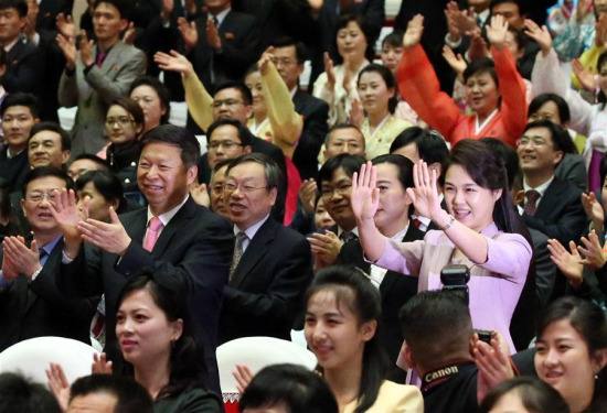 Ri Sol Ju, wife of Kim Jong Un, chairman of the Workers' Party of Korea (WPK) and chairman of the State Affairs Commission of the Democratic People's Republic of Korea (DPRK), watches a ballet performed by the Chinese art troupe in Pyongyang, the DPRK, April 14, 2018. (Xinhua/Yao Dawei) Ri Sol Ju, wife of Kim Jong Un, chairman of the Workers' Party of Korea (WPK) and chairman of the State Affairs Commission of the Democratic People's Republic of Korea (DPRK), watches a ballet performed by the Chinese art troupe in Pyongyang, the DPRK, April 14, 2018. (Xinhua/Yao Dawei)