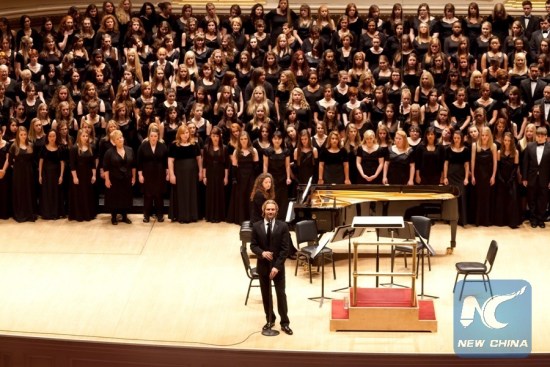 File photo shows U.S. composer and conductor Eric Whitacre at the Lincoln Center in New York. (Xinhua/Courtesy of Eric Whitacre) File photo shows U.S. composer and conductor Eric Whitacre at the Lincoln Center in New York. (Xinhua/Courtesy of Eric Whitacre)