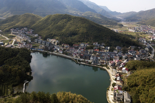 A bird's-eye view of Anji county, Huzhou city, Zhejiang Province, where President Xi Jinping proposed a new development method.  (Photo/Xinhua)