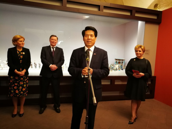 Li Hui, Chinese ambassador to Russia, gives a speech at the opening ceremony of the Ming Dynasty: The Glory of an Era of Intellectuals exhibition at the Kremlin in Moscow, April 16, 2018. (Photo/Chinaculture.org) Li Hui, Chinese ambassador to Russia, gives a speech at the opening ceremony of the Ming Dynasty: The Glory of an Era of Intellectuals exhibition at the Kremlin in Moscow, April 16, 2018. (Photo/Chinaculture.org)
