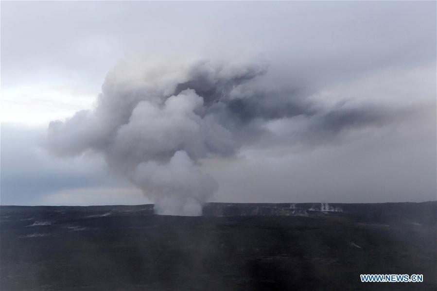 Hawaii asks Trump to declare state of disaster for volcano eruption