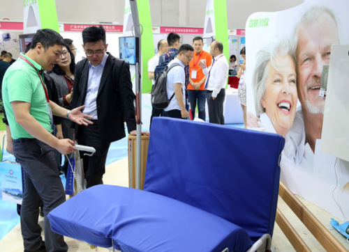 More nurses are needed to care for graying population