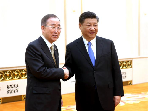 President Xi Jinping meets Ban Ki-moon, chairman of the board of directors of the Boao Forum for Asia and former United Nations secretary-general, at the Great Hall the People in Beijing on Tuesday. (Feng Yongbin/China Daily) President Xi Jinping meets Ban Ki-moon, chairman of the board of directors of the Boao Forum for Asia and former United Nations secretary-general, at the Great Hall the People in Beijing on Tuesday. (Feng Yongbin/China Daily)