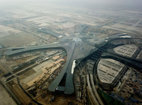 The roof of Beijing's new airport nears completion in January. Operations are to begin in October 2019. (Photo/Xinhua) The roof of Beijing's new airport nears completion in January. Operations are to begin in October 2019. (Photo/Xinhua)