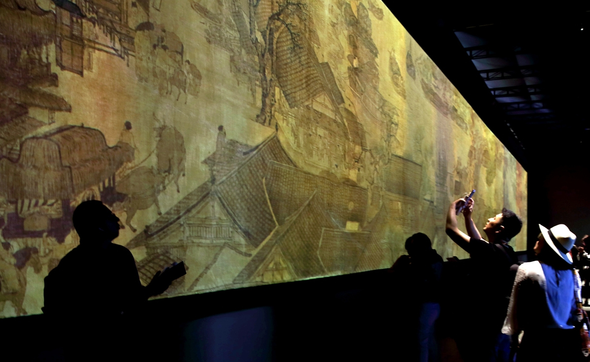 Technologies connect exhibits to public