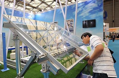 The International Photovoltaic exhibition kicked off today in Shanghai. 