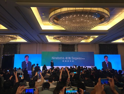 Lei Jun, Xiaomi CEO, speaks during a press conference in Beijing Wednesday. (Photo: GT/Li Qiaoyi) Lei Jun, Xiaomi CEO, speaks during a press conference in Beijing Wednesday. (Photo: GT/Li Qiaoyi)