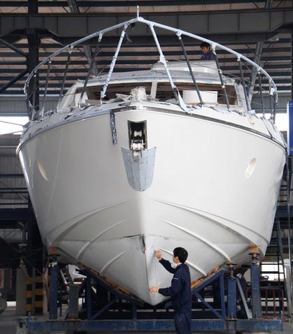 An assembly line at Sunbird Yacht Co Ltd in the Zhuhai Hengqin New Area. (Zou Hongpin/China Daily) An assembly line at Sunbird Yacht Co Ltd in the Zhuhai Hengqin New Area. (Zou Hongpin/China Daily)