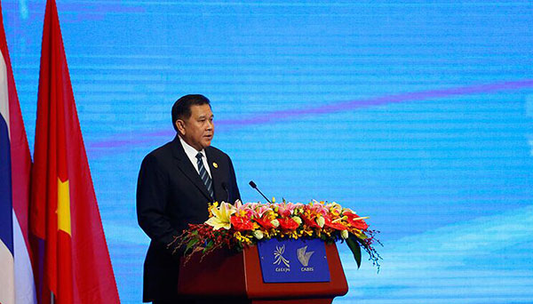 Thailand's Deputy Prime Minister Tanasak Patimapragorn delivers speech at the opening ceremony of 12th China-ASEAN Exposition in Nanning, Guangxi Zhuang Autonomous Region, Sept 18, 2015. (Photo/people.cn) Thailand's Deputy Prime Minister Tanasak Patimapragorn delivers speech at the opening ceremony of 12th China-ASEAN Exposition in Nanning, Guangxi Zhuang Autonomous Region, Sept 18, 2015. (Photo/people.cn)