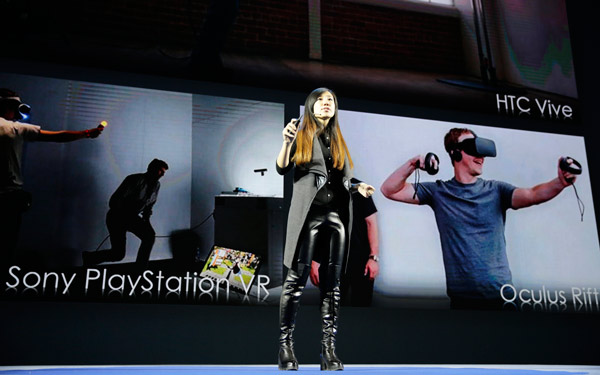 Tencent Holdings Ltd unveiled its virtual reality plans at its annual technology summit in Beijing in November. (Photo provided to China Daily) Tencent Holdings Ltd unveiled its virtual reality plans at its annual technology summit in Beijing in November. (Photo provided to China Daily)