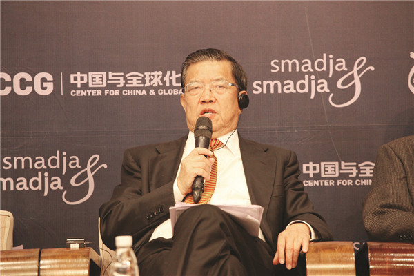Long Yongtu, former vice-minister of commerce, said that the trend of Chinese companies going overseas is irreversible.Photo: China Daily/Chen Yingqun) Long Yongtu, former vice-minister of commerce, said that the trend of Chinese companies going overseas is irreversible.Photo: China Daily/Chen Yingqun)