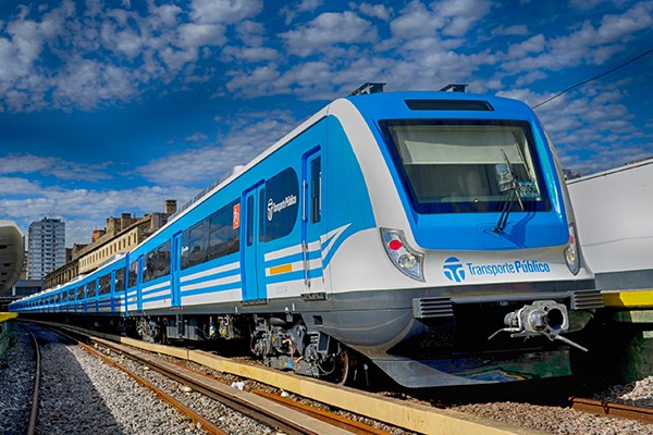 China-made high-speed train in Buenos Aires, capital of Argentina. (Photo/Xinhua) China-made high-speed train in Buenos Aires, capital of Argentina. (Photo/Xinhua)