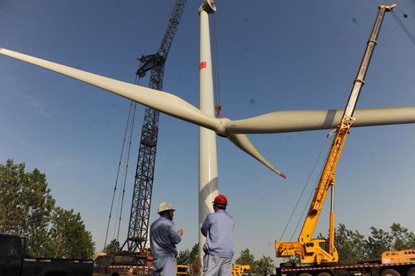 A wind farm under construction in Chuzhou, Anhui province. (Photo/China Daily) A wind farm under construction in Chuzhou, Anhui province. (Photo/China Daily)