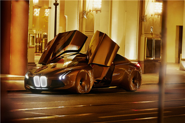 BMW's concept car, which debuted in Munich in March, has its Asian premiere in Beijing on Thursday.CHINA DAILY BMW's concept car, which debuted in Munich in March, has its Asian premiere in Beijing on Thursday.CHINA DAILY