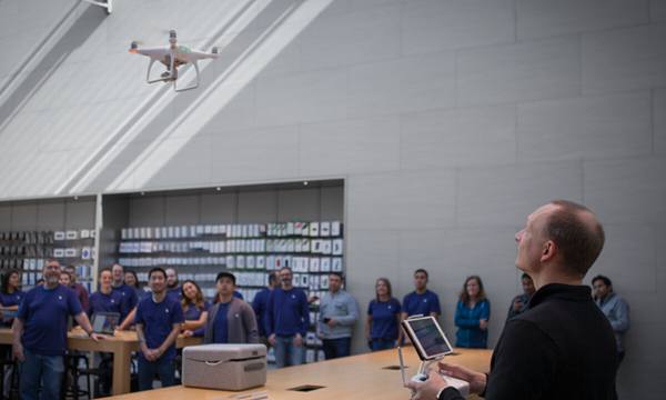 DJI drone is sold in an apple store in Shenzhen. (File Photo) DJI drone is sold in an apple store in Shenzhen. (File Photo)
