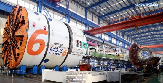 Photo taken on Jan. 28, 2016 shows a shield tunneling machine in Northern Heavy Industries Group in Shenyang, capital of northeast China's Liaoning Province. (Xinhua file photo/Yang Qin) Photo taken on Jan. 28, 2016 shows a shield tunneling machine in Northern Heavy Industries Group in Shenyang, capital of northeast China's Liaoning Province. (Xinhua file photo/Yang Qin)