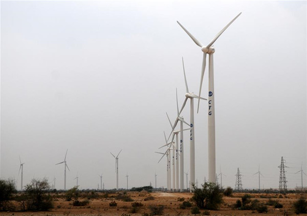 Wind turbines are seen at the Three Gorges First Wind Farm Pakistan, built, owned and operated by China Three Gorges Corporation (CTG), in Jhimpir, south Pakistan's Thatta district, July 1, 2016.(Xinhua/Ahmad Kamal) Wind turbines are seen at the Three Gorges First Wind Farm Pakistan, built, owned and operated by China Three Gorges Corporation (CTG), in Jhimpir, south Pakistan's Thatta district, July 1, 2016.(Xinhua/Ahmad Kamal)