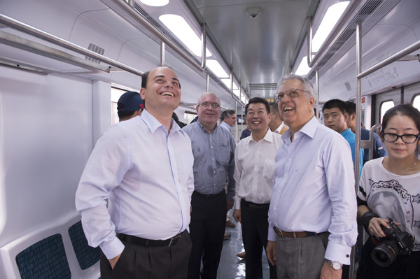 Brazilian transport officials inspect an electric multiple unit made by CRRC Changchun Railway. CRRC Changchun has provided 100 EMUs to Rio de Janeiro's rail systems. PROVIDED TO CHINA DAILY Brazilian transport officials inspect an electric multiple unit made by CRRC Changchun Railway. CRRC Changchun has provided 100 EMUs to Rio de Janeiro's rail systems. PROVIDED TO CHINA DAILY