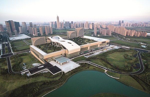 The Hangzhou International Expo Center will be the main venue for the G20 Leaders Summit, which will be held on Sept 4 and 5 in Hangzhou, the capital of Zhejiang province. (Photo/Xinhua) The Hangzhou International Expo Center will be the main venue for the G20 Leaders Summit, which will be held on Sept 4 and 5 in Hangzhou, the capital of Zhejiang province. (Photo/Xinhua)