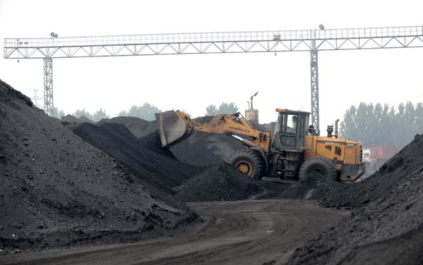 A coal transportation station in Taiyuan,Shanxi province.(Photo/Xinhua) A coal transportation station in Taiyuan,Shanxi province.(Photo/Xinhua)