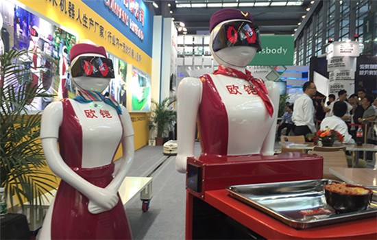 Smart waitresses,developed by Shenzhen Okagv Company Limited, are seen at the China Hi-tech Fair, which opens in Shenzhen, Guangdong province,on November 16, 2015. (Photo by Qiu Quanlin/China Daily) Smart waitresses,developed by Shenzhen Okagv Company Limited, are seen at the China Hi-tech Fair, which opens in Shenzhen, Guangdong province,on November 16, 2015. (Photo by Qiu Quanlin/China Daily)
