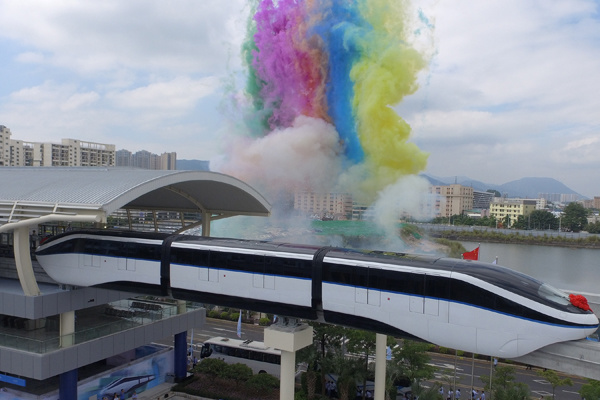 BYD's Skyrail starts operation on Oct 12,2016 in Shenzhen, Guangdong province. (Photo provided to China Daily)