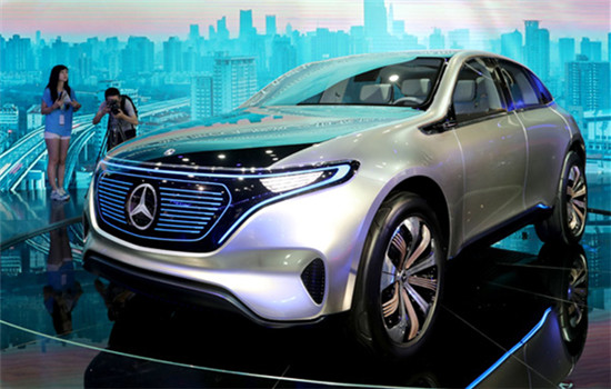 The Mercedes Concept EQ, a pure electric vehicle, makes its Asia debut at Auto Guangzhou 2016. (CHEN JIANLI/XINHUA) The Mercedes Concept EQ, a pure electric vehicle, makes its Asia debut at Auto Guangzhou 2016. (CHEN JIANLI/XINHUA)