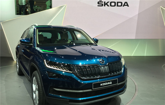 Skoda shows its SUV Kodiaq at the Paris auto show on Sept 29, 2016. (Photo by Li Fusheng/chinadaily.com.cn) Skoda shows its SUV Kodiaq at the Paris auto show on Sept 29, 2016. (Photo by Li Fusheng/chinadaily.com.cn)