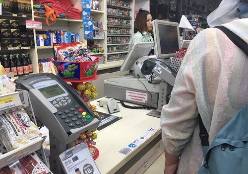 A 7-Eleven convenience store in Phuket, Thailand, that accepts Alipay, on Saturday. (Photo: Zhang Ye/GT) A 7-Eleven convenience store in Phuket, Thailand, that accepts Alipay, on Saturday. (Photo: Zhang Ye/GT)