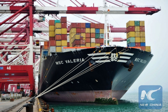 A cargo vessel anchors at the foreign trade container wharf of Qingdao Port in east China's Shandong Province, Oct. 13, 2016. (Xinhua/Yu Fangping) A cargo vessel anchors at the foreign trade container wharf of Qingdao Port in east China's Shandong Province, Oct. 13, 2016. (Xinhua/Yu Fangping)