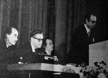 Klaus Schwab welcomes participants to the inaugural WEF (formerly known as European Management Symposium) in 1971. Klaus Schwab welcomes participants to the inaugural WEF (formerly known as European Management Symposium) in 1971.