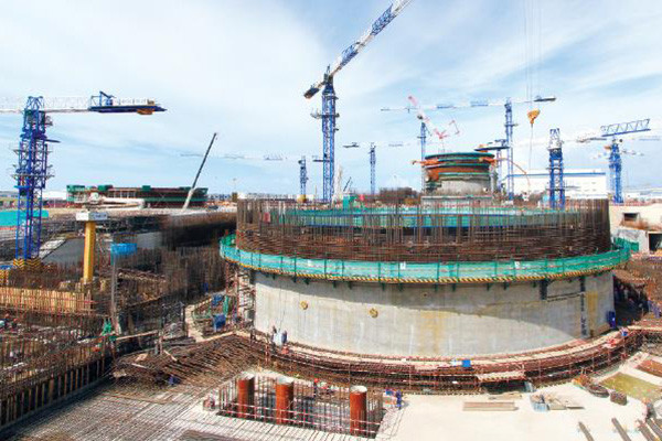 Hualong One's global demonstration project is located at the Fuqing Nuclear Power Plant in Fujian province, with two Hualong One units under construction and progressing well. (Photo provided to China Daily) Hualong One's global demonstration project is located at the Fuqing Nuclear Power Plant in Fujian province, with two Hualong One units under construction and progressing well. (Photo provided to China Daily)