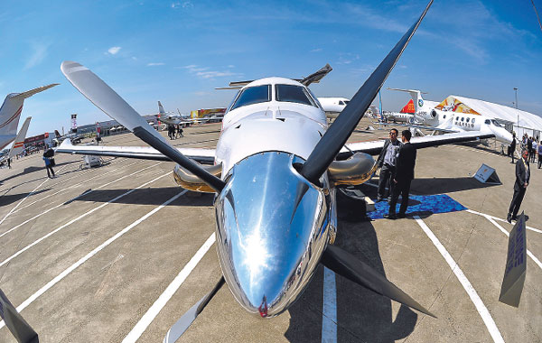Smaller aircraft on display at an aviation expo in Shanghai. (Photo/Xinhua) Smaller aircraft on display at an aviation expo in Shanghai. (Photo/Xinhua)