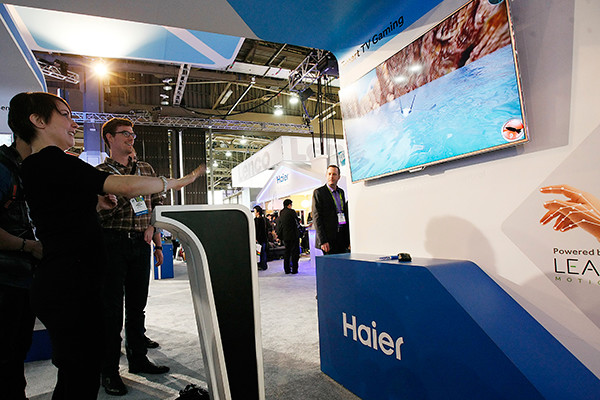 Qingdao Haier Co Ltd displays its TV product at the CES in Las Vegas, Nevada, United States. (Photo/Xinhua) Qingdao Haier Co Ltd displays its TV product at the CES in Las Vegas, Nevada, United States. (Photo/Xinhua)