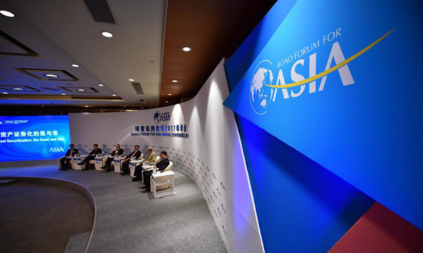 Delegates speak at the Boao Forum for Asia in Hainan Province on March 24, 2017. (Photo/Xinhua) Delegates speak at the Boao Forum for Asia in Hainan Province on March 24, 2017. (Photo/Xinhua)