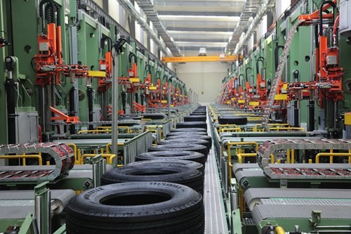The new smart production line in Doublestar's industrial 4.0 intelligent plant in Qingdao, East China's Shandong Province (Photo/Courtesy of Doublestar Group) The new smart production line in Doublestar's industrial 4.0 intelligent plant in Qingdao, East China's Shandong Province (Photo/Courtesy of Doublestar Group)