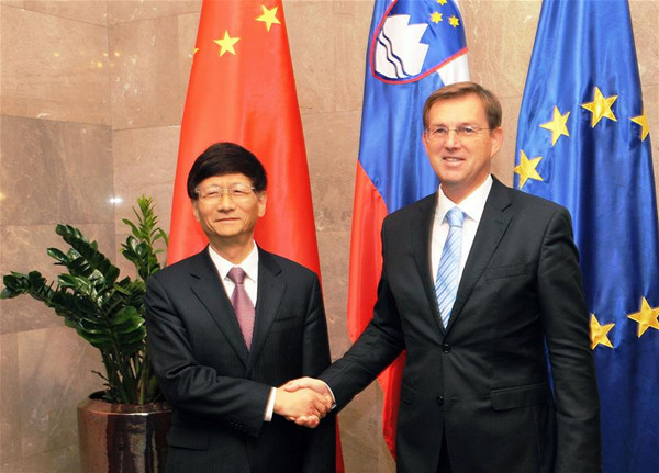 Slovenian Prime Minister Miro Cerar (R) meets with Chinese President Xi Jinping's special envoy Meng Jianzhu, who is a member of the Political Bureau of the Communist Party of China (CPC) Central Committee and head of the Commission for Political and Legal Affairs of the CPC Central Committee, in Ljubljana, Slovenia, Sept. 15, 2017. (Xinhua/Wang Yaxiong) Slovenian Prime Minister Miro Cerar (R) meets with Chinese President Xi Jinping's special envoy Meng Jianzhu, who is a member of the Political Bureau of the Communist Party of China (CPC) Central Committee and head of the Commission for Political and Legal Affairs of the CPC Central Committee, in Ljubljana, Slovenia, Sept. 15, 2017. (Xinhua/Wang Yaxiong)