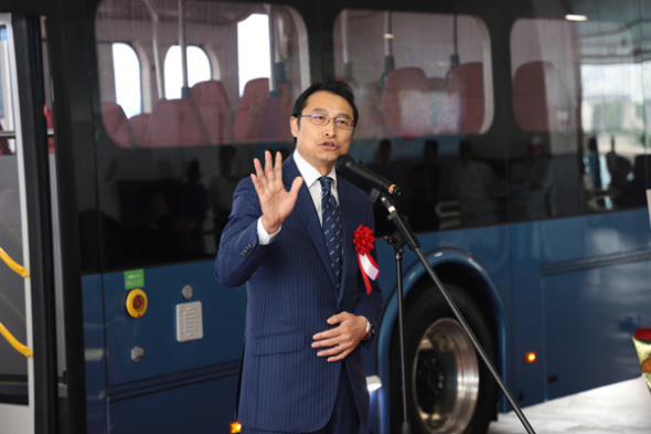 Liu Xueliang, GM of BYD's auto sales in Asia-Pacific, delivers a speech at the launch of the K9 in Naha. (Photo provided to China Daily) Liu Xueliang, GM of BYD's auto sales in Asia-Pacific, delivers a speech at the launch of the K9 in Naha. (Photo provided to China Daily)