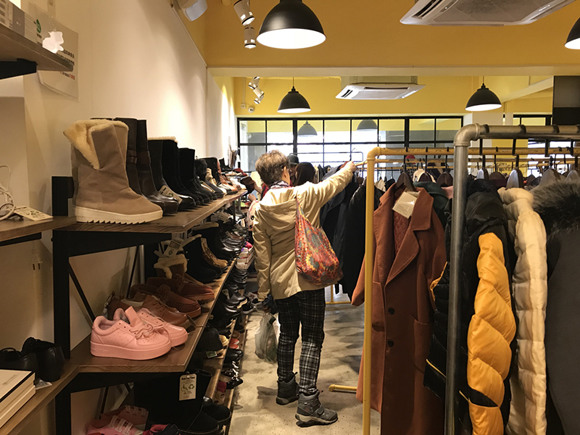 Nonprofit stores combine e-commerce with charity