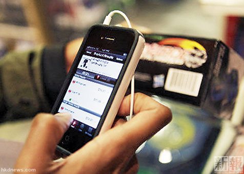 Disconnection from the Internet is No.1 on a top-10 list of “tortures,” according to a survey on China’s Twitter-like microblogging site Sina Weibo. (Photo/Hong Kong Daily News) Disconnection from the Internet is No.1 on a top-10 list of “tortures,” according to a survey on China’s Twitter-like microblogging site Sina Weibo. (Photo/Hong Kong Daily News)