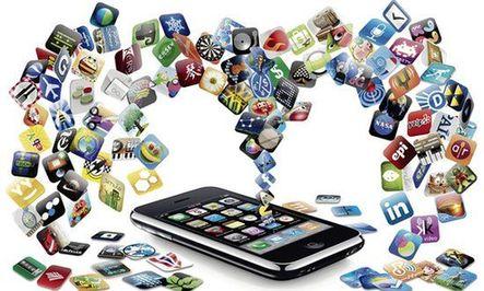 More than 70 percent of respondents to two surveys say their smartphones have preinstalled apps that can't be removed, which they consider a violation of their consumer rights. (File photo/Chinanews.com) More than 70 percent of respondents to two surveys say their smartphones have preinstalled apps that can't be removed, which they consider a violation of their consumer rights. (File photo/Chinanews.com)