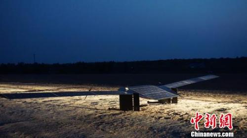 A solar-powered unmanned aerial vehicle. (Photo/China News Service) A solar-powered unmanned aerial vehicle. (Photo/China News Service)